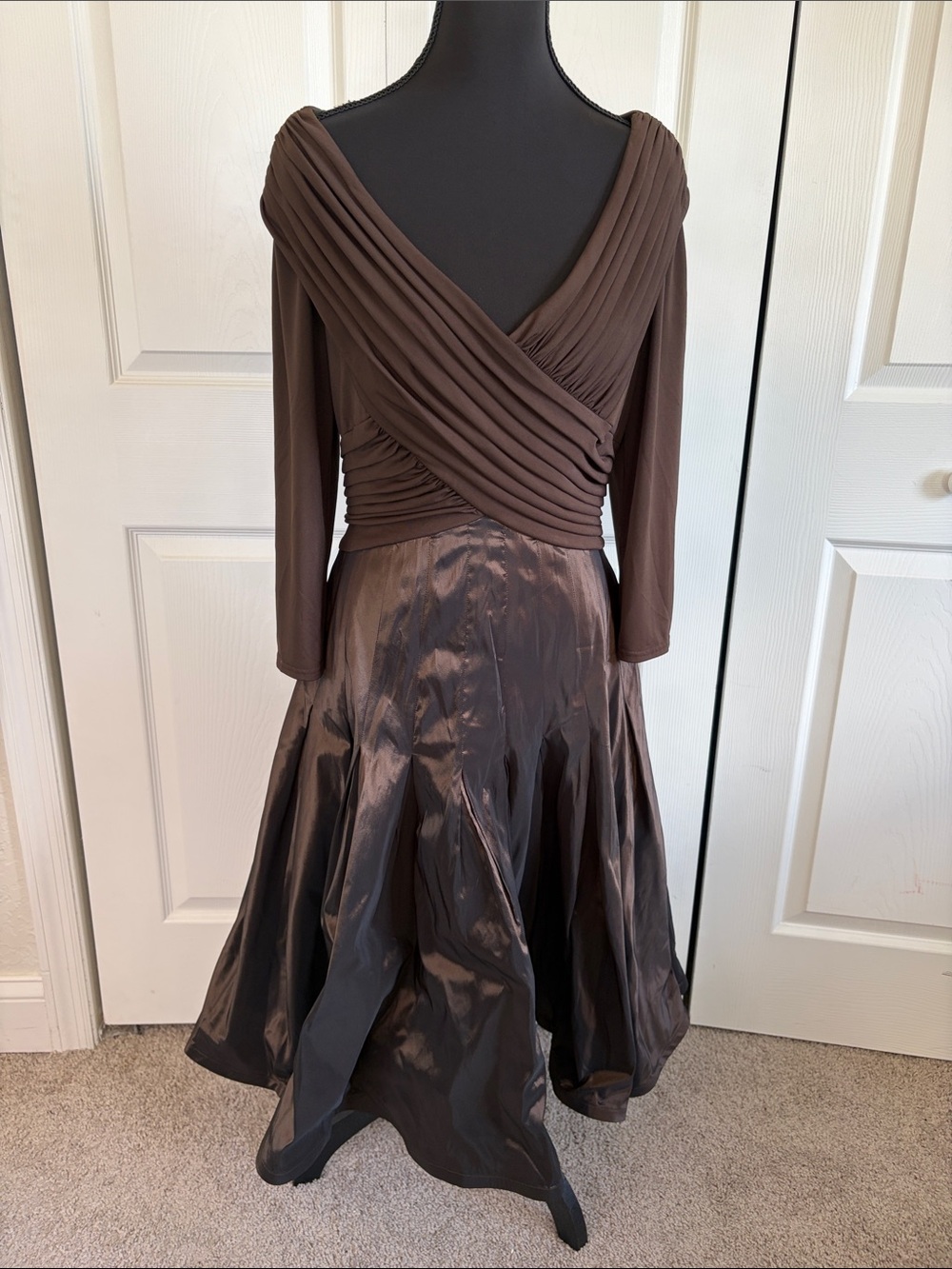 Tadashi Shoji Collection Brown Off Shoulder Formal Party Dress Silk Taffeta 8